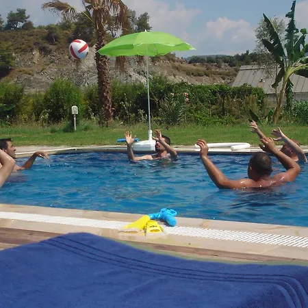 Yesil Bahce Bungalow - Ahsap Evler Bauernhof *