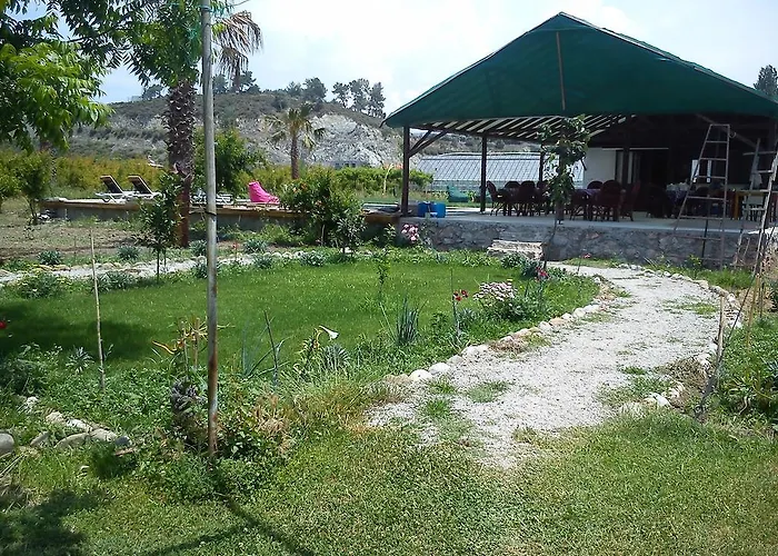 Agroturismo Yesil Bahce Bungalow - Ahsap Evler *