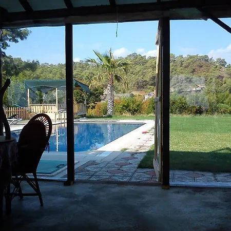 Alojamento de Turismo Rural Yesil Bahce Bungalow - Ahsap Evler Fethiye