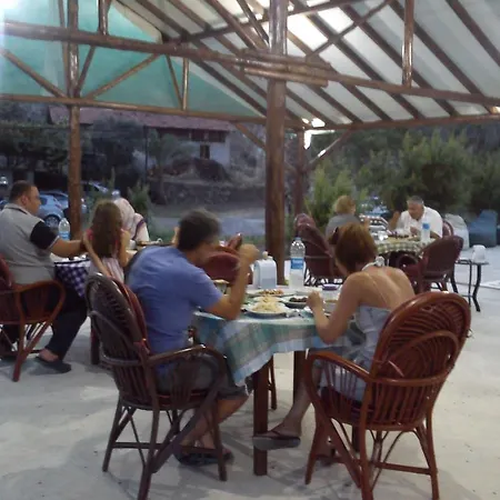 Alojamento de Turismo Rural Yesil Bahce Bungalow - Ahsap Evler