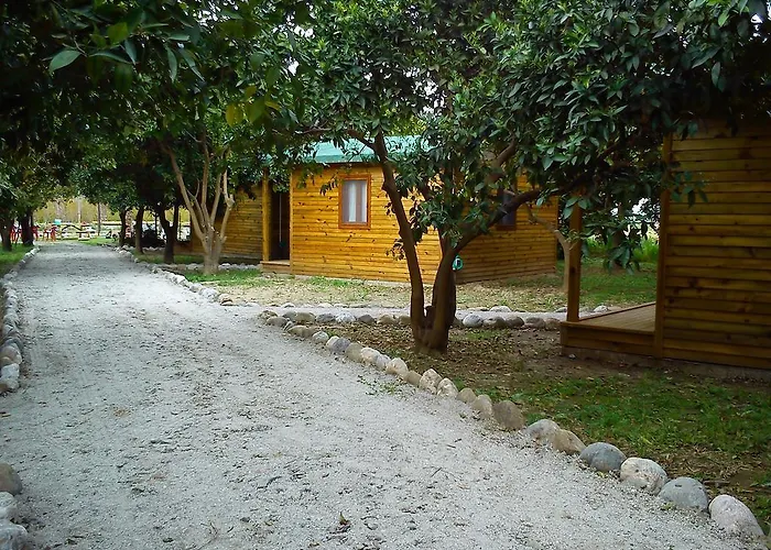 Yesil Bahce Bungalow - Ahsap Evler 페티예