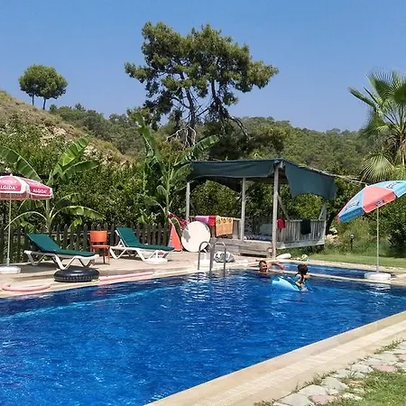 Bauernhof Yesil Bahce Bungalow - Ahsap Evler *
